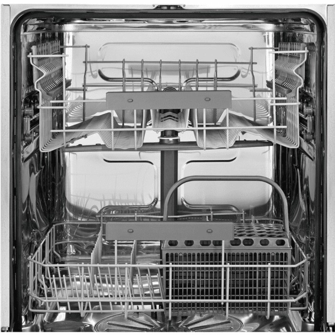 Electrolux Free Standing Dishwasher UltimateCare 300 ESA47220SW with 13 Place Settings