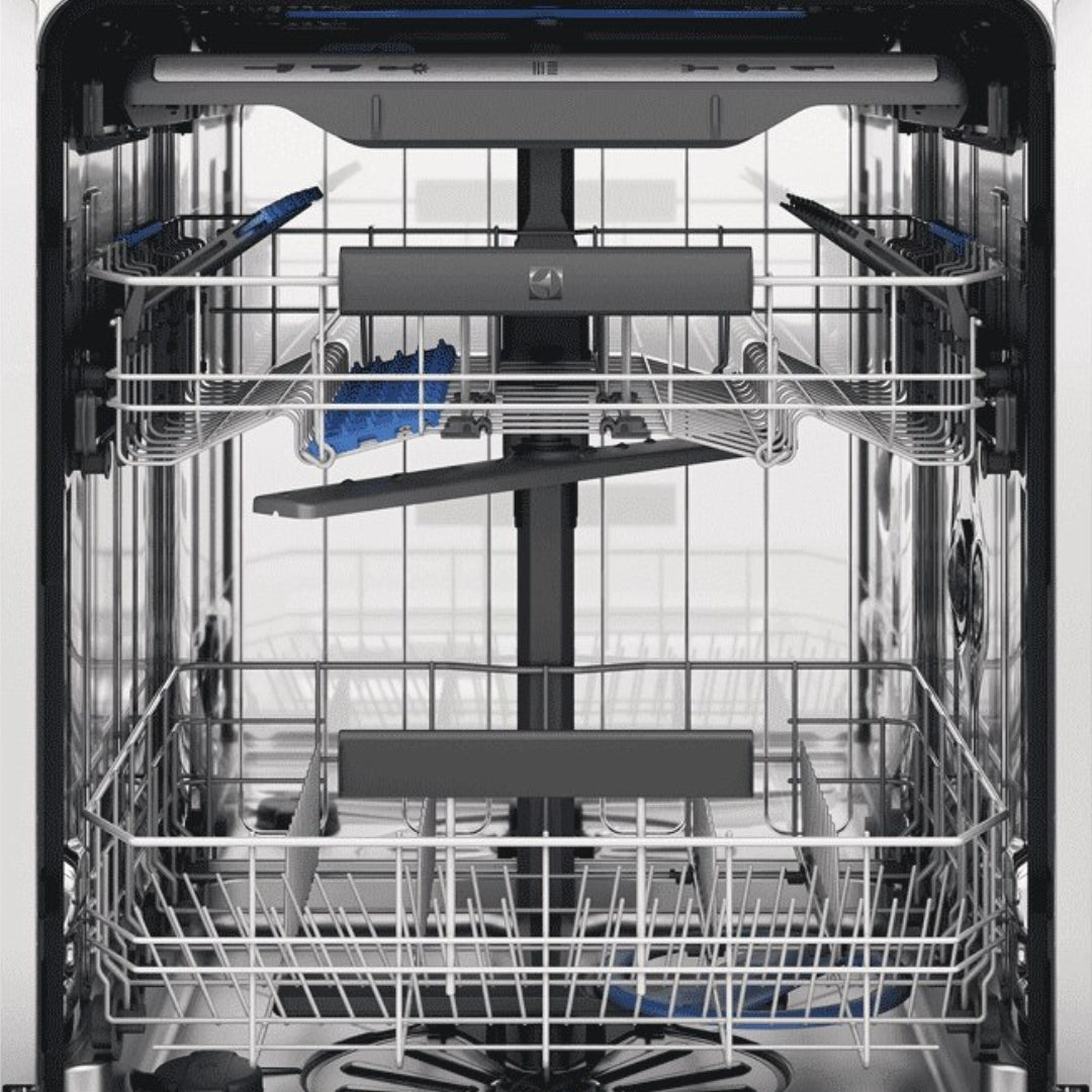 Electrolux Free Standing Dishwasher UltimateCare 700 ESZ69300SX with 15 Place Settings