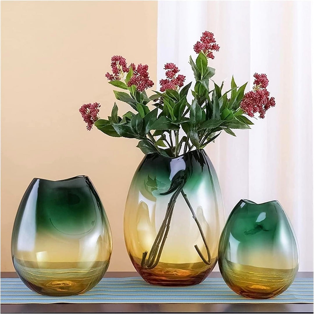 Verdant Serenity Glass Grandeur Vase