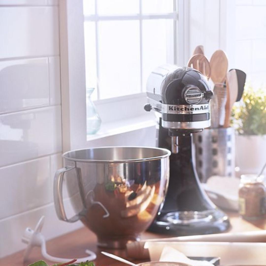 KitchenAid Kitchen Machine 4.8 L ARTISAN TILT Onyx Black