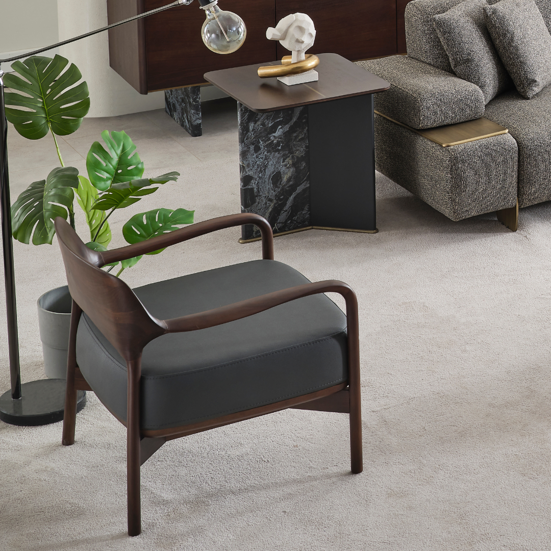 Brawo Walnut Armchair