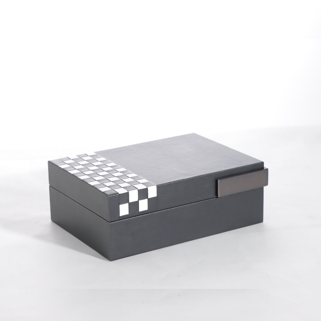 Artistry in Weaving Leather Storage Box