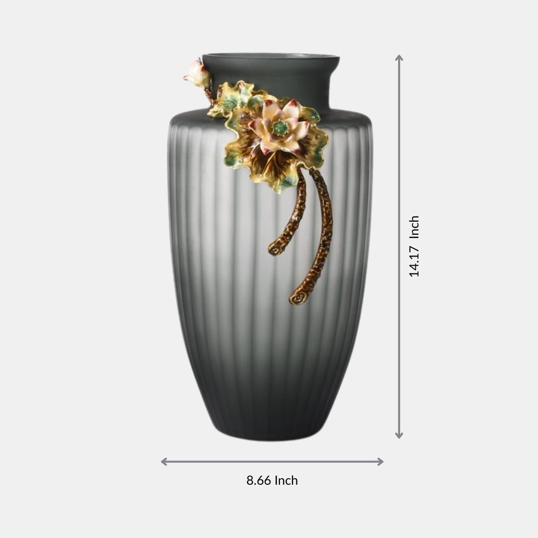 Elite Echelon Flower Vase