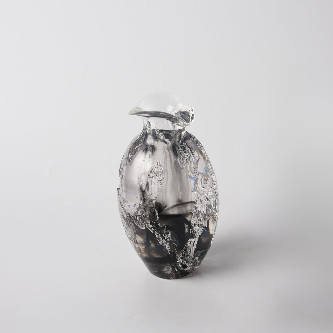 Grandeur Glass Flower Vase