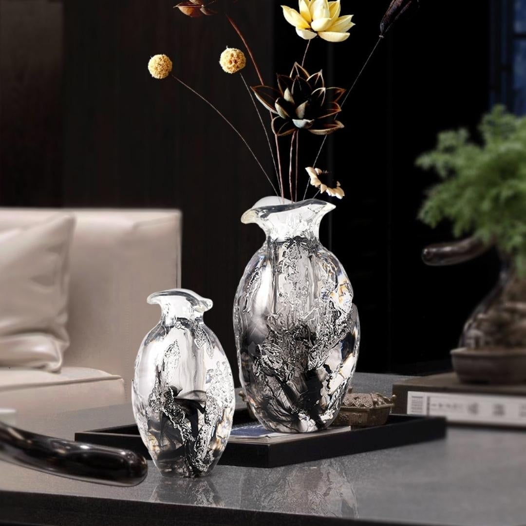 Grandeur Glass Flower Vase