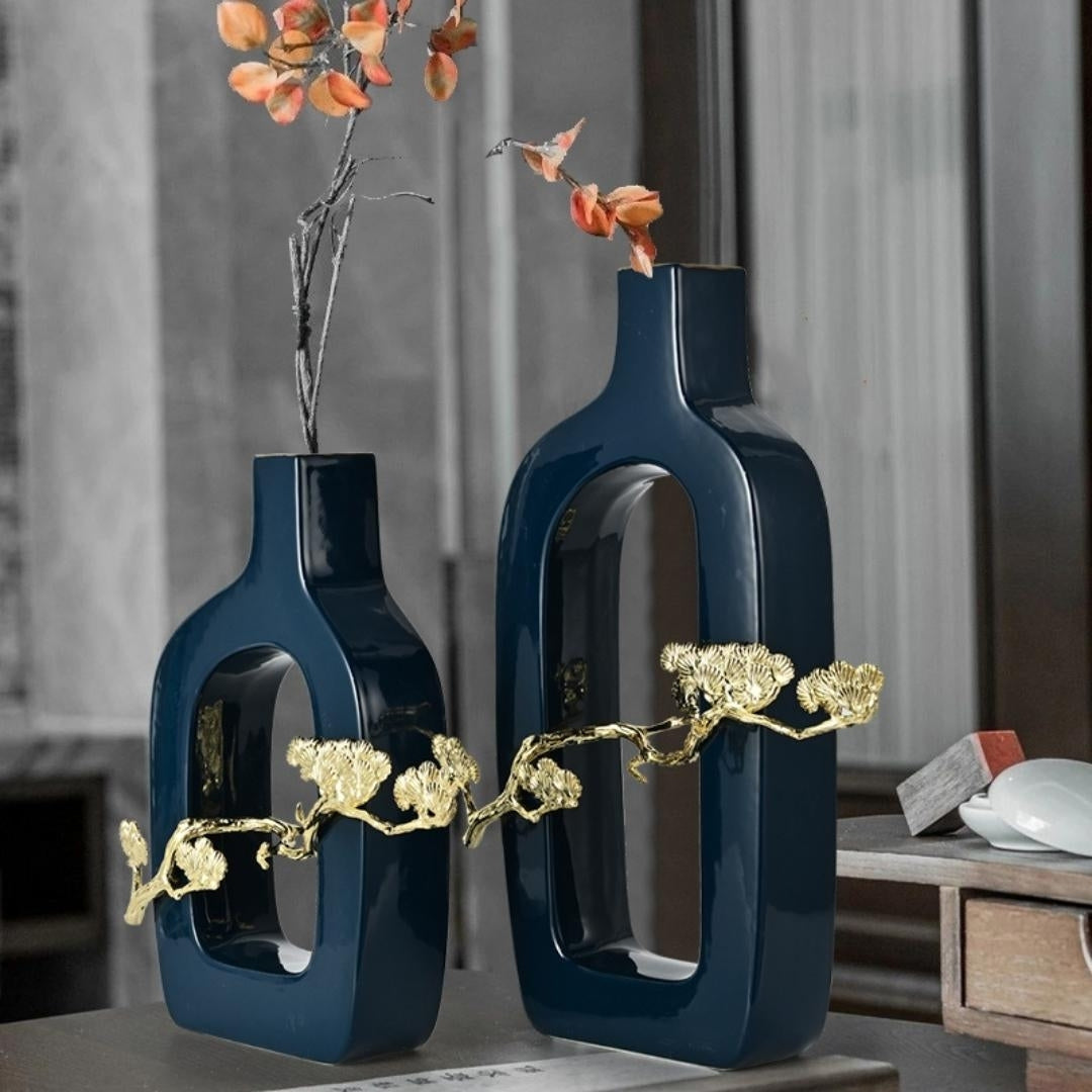 BloomCraft Legacy Flower Vase