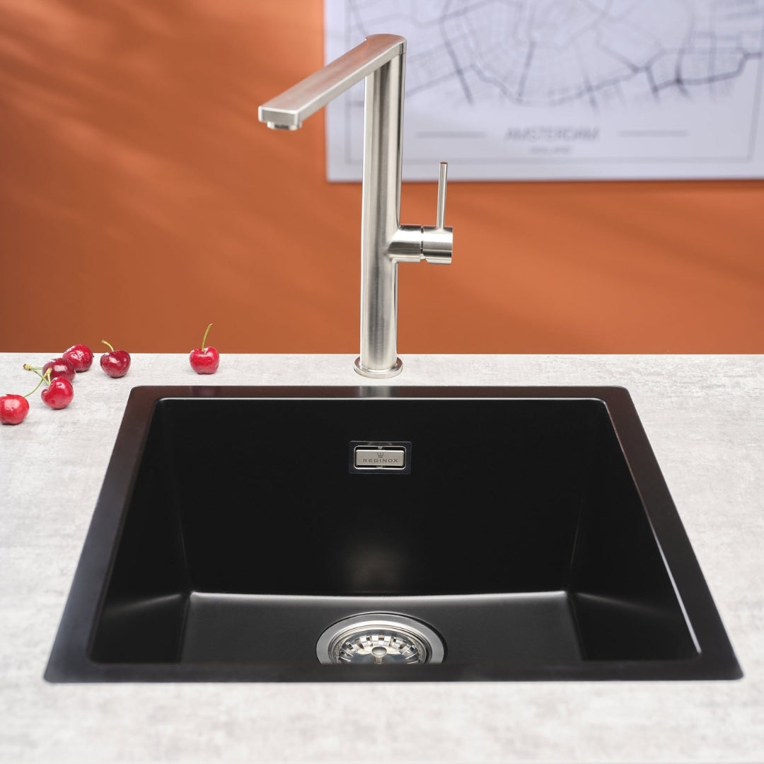 Reginox Table Mounted Regular Kitchen Sink Mixer KELSO with Extractable Hand Shower Spout in Stainless Steel Finish