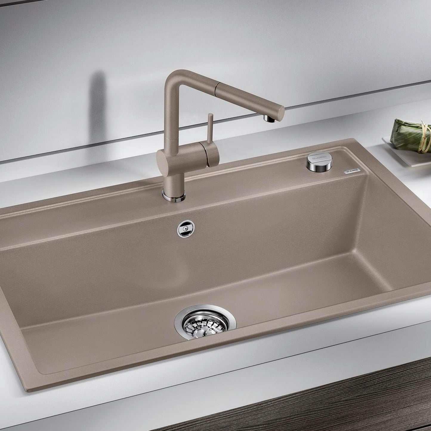 Hafele Table Mounted Pull-Out Kitchen Sink Mixer Blanco LINUS-S with Extractable Hand Shower Spout in Tartufo Finish