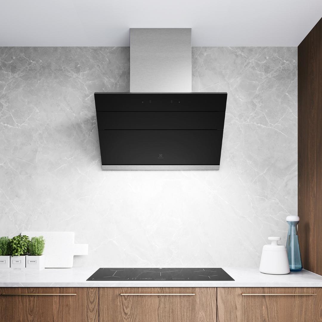 Electrolux 90 cm Wall Mounted Chimney UltimateTaste 700 Series ECS9612K