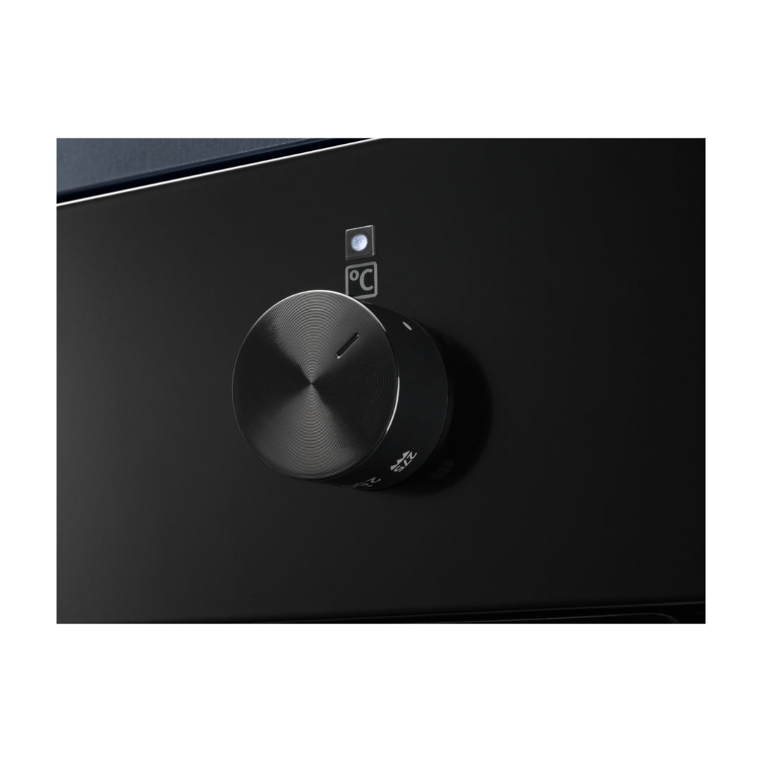 Electrolux Built In Oven UltimateTaste 300 KOHLH00KA + Electrolux Built-In Microwave UltimateTaste 500 EMSB25XG