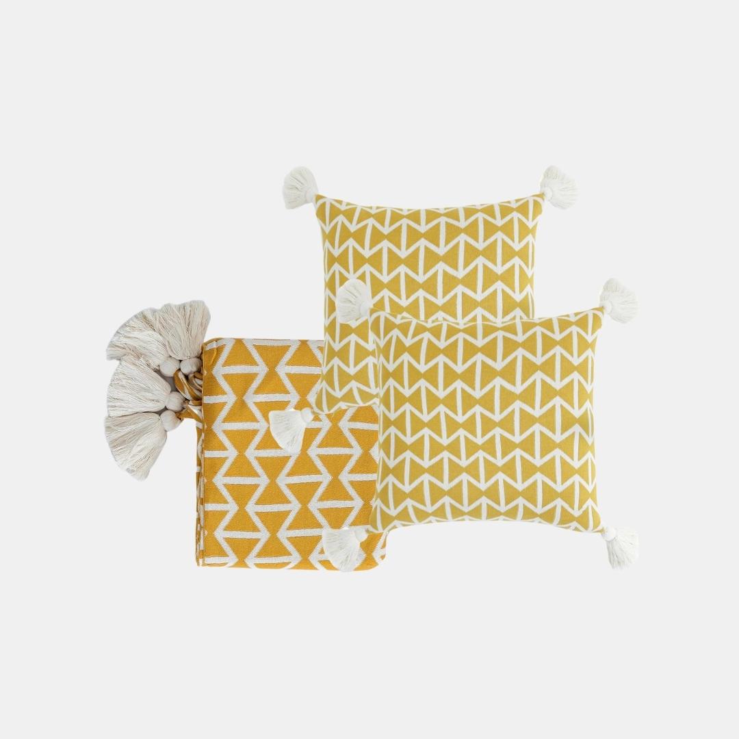 Beatrice Twanty Olive & Natural Throw & Cushion Cover Set (18 in x 18 in)