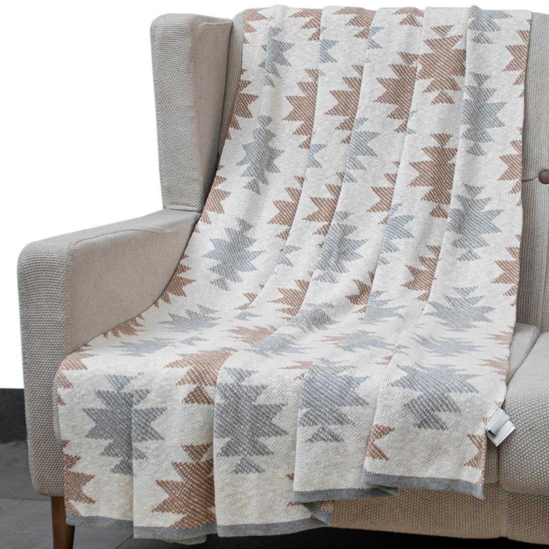 Star Multi Colour Cotton Knitted Throw Blanket (50 in x 66 in)