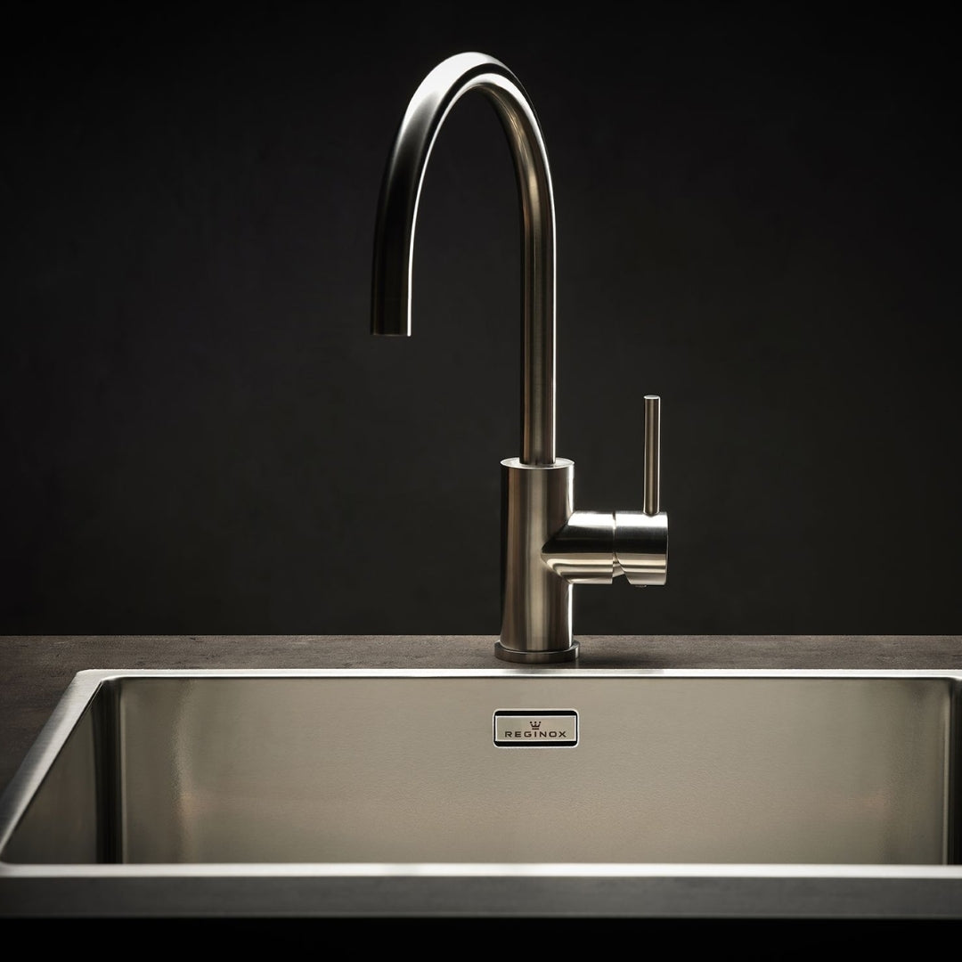 Reginox Table Mounted Regular Kitchen Sink Mixer SPRING with Extractable Hand Shower Spout in Stainless Steel Finish