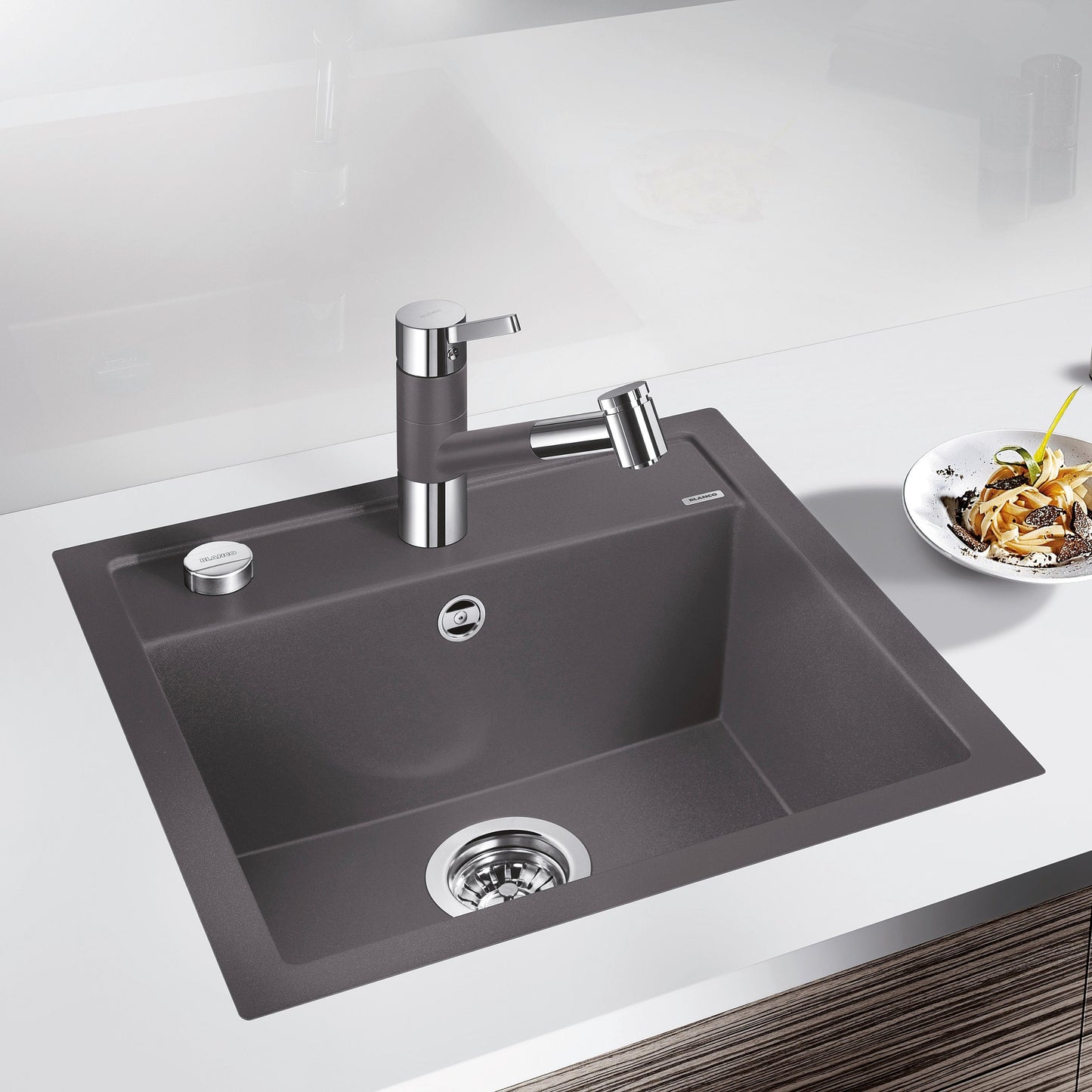 Hafele Table Mounted Pull-Out Kitchen Sink Mixer Blanco TIVO-S with Extractable Hand Shower Spout in Anthracite Finish