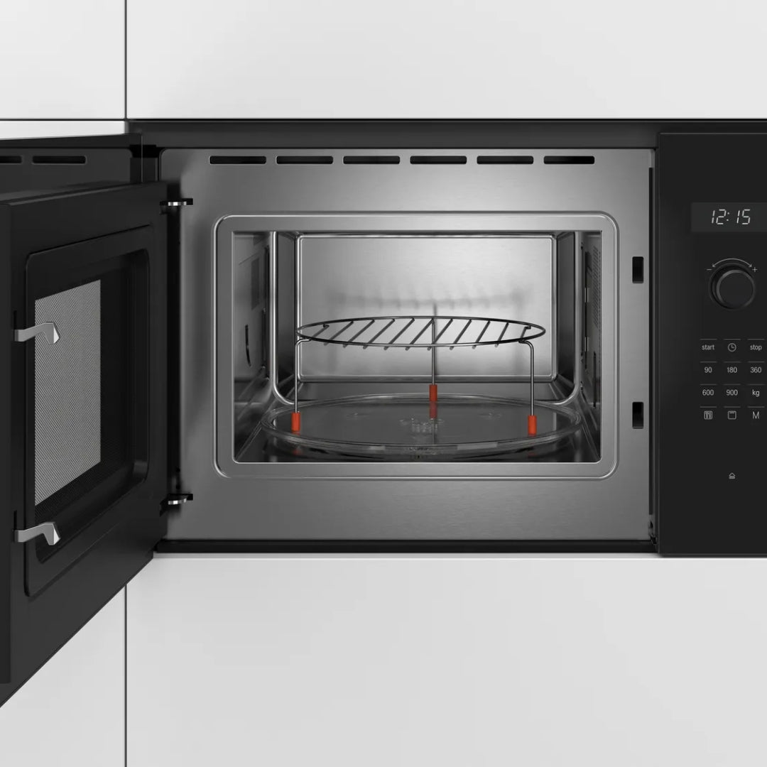 Bosch Built In Oven With Air Fryer Series 6 HJG852YB0I + Bosch Built-In Microwave Series 6 BEL554MB0I