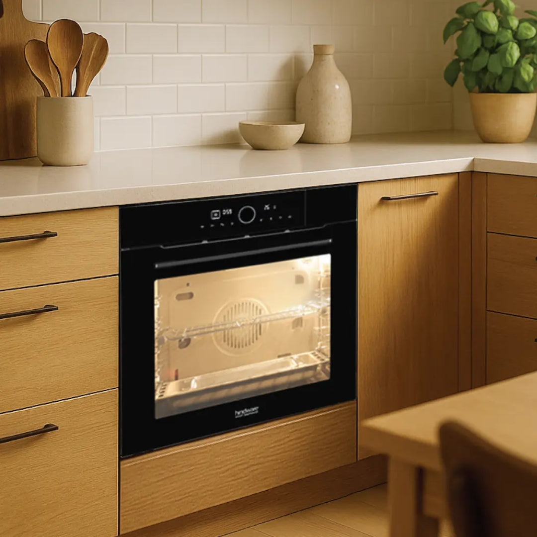 1080_hindware_bio_marcus_80