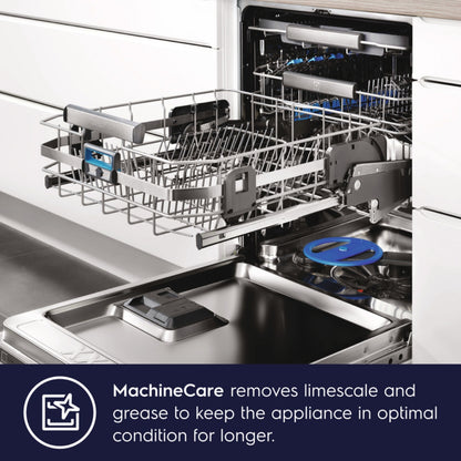 Electrolux Built In Dishwasher UltimateCare 500 KESD7100L with 13 Place Settings