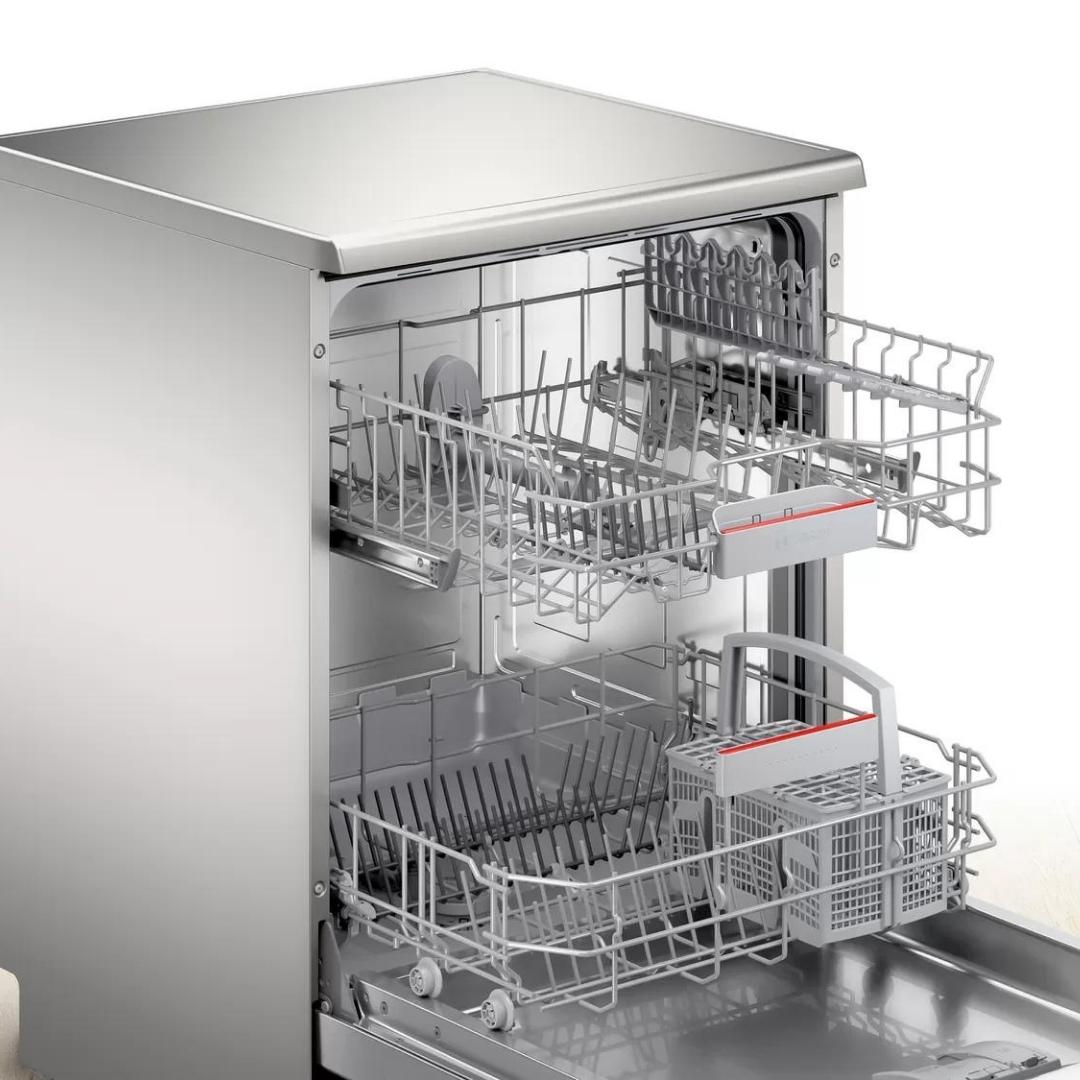 Bosch Free Standing Dishwasher Series 6 SMS6ITI01I with 13 Place Settings