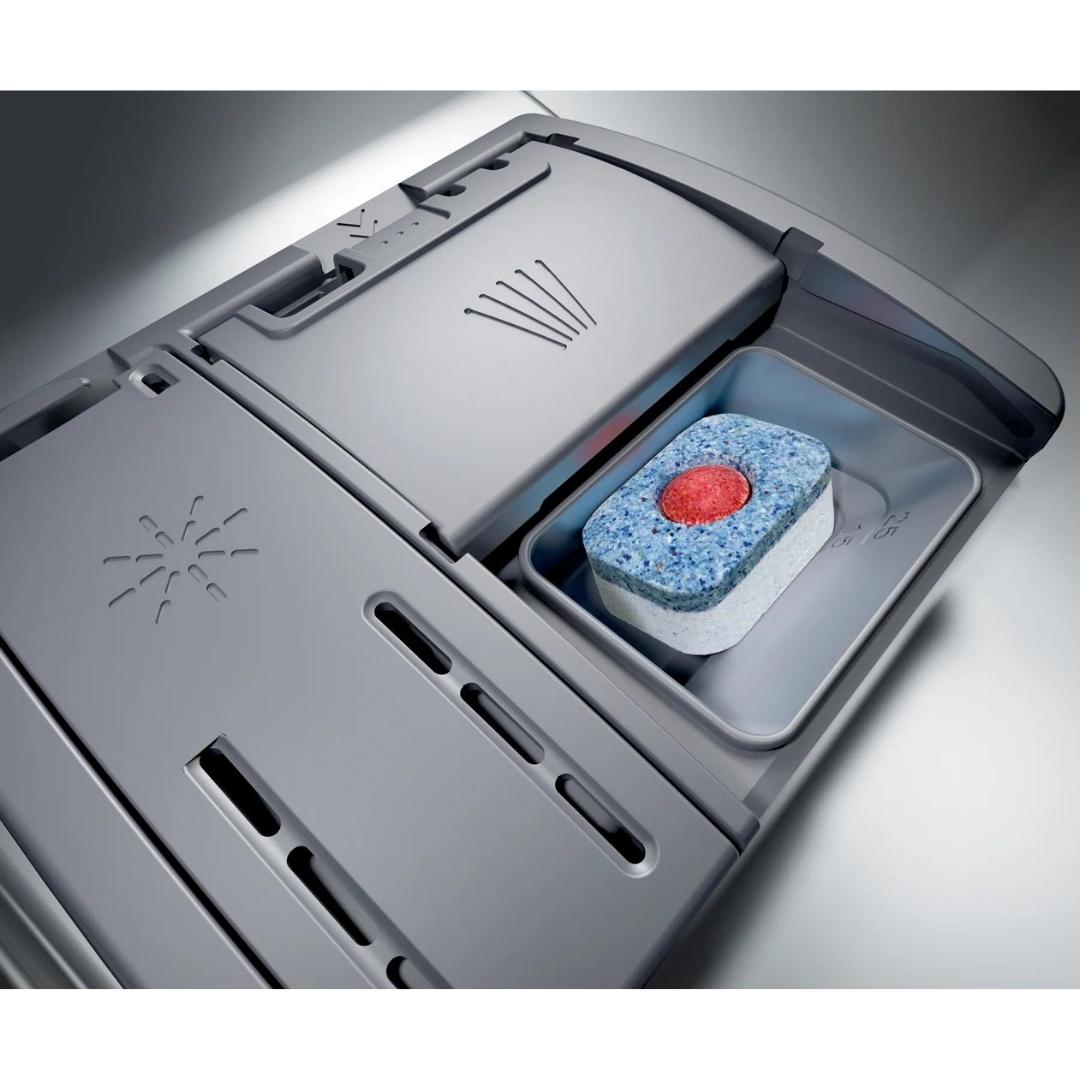 Bosch Free Standing Dishwasher Series 6 SMS6ITI01I with 13 Place Settings