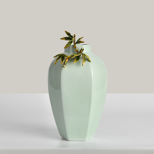Verdant Breeze Flower Vase (Small)