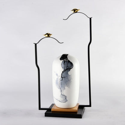 Lavish Luminance Flower Vase