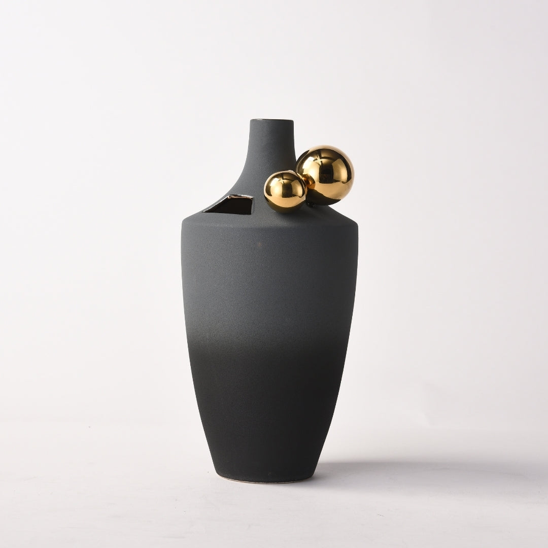 Lustrous Harmony Flower Vase