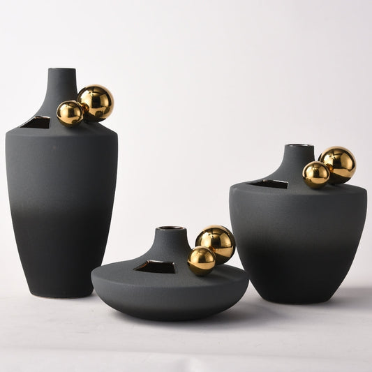 Lustrous Harmony Flower Vase