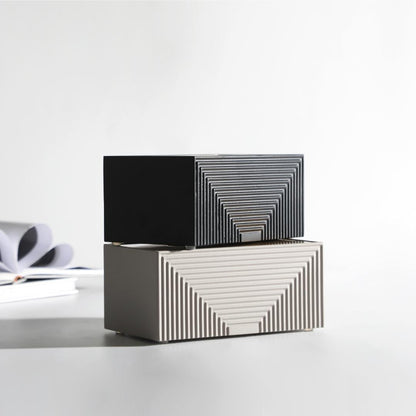 Harmonious Stripes Tissue Holder