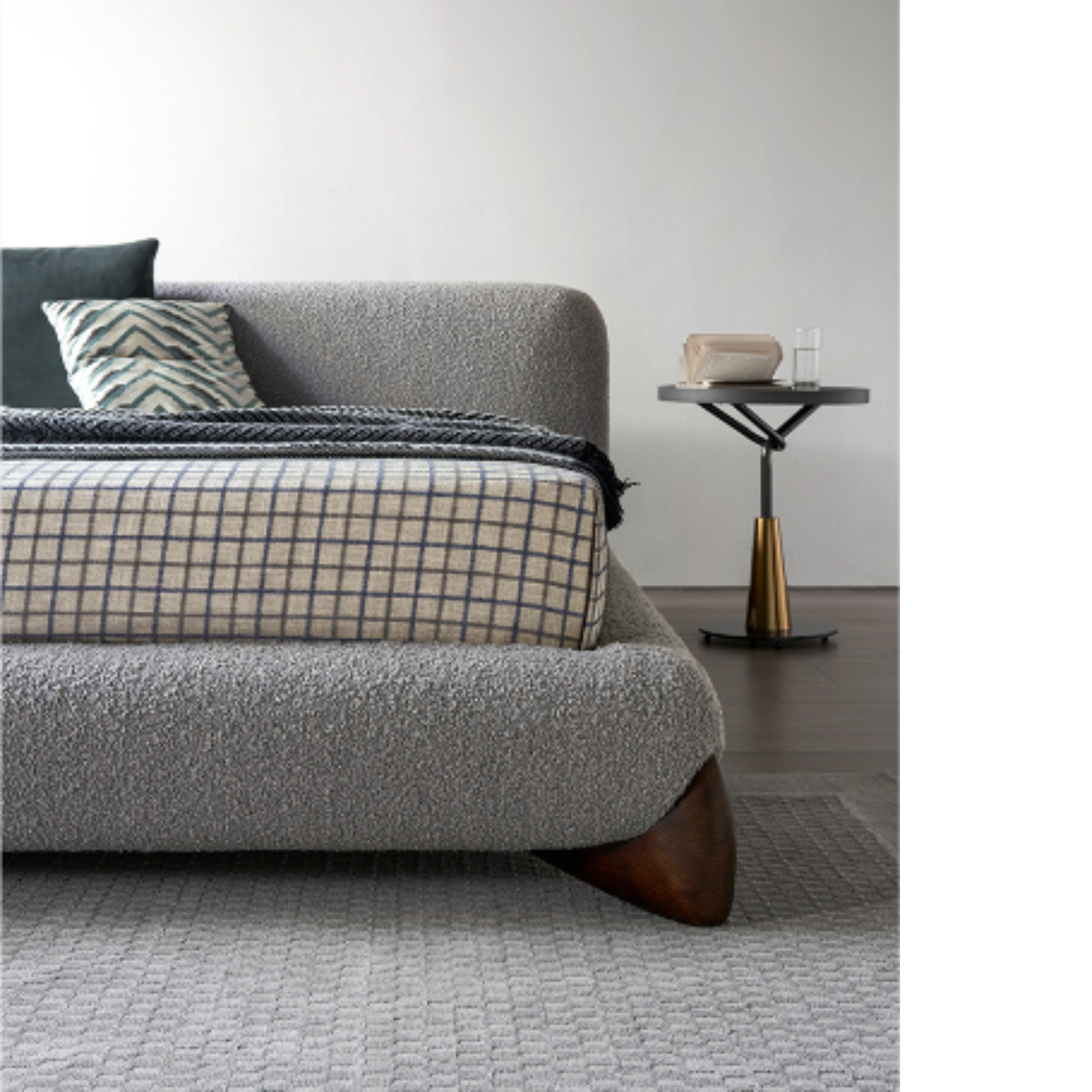Mato Pebble Bed - Brick Grey