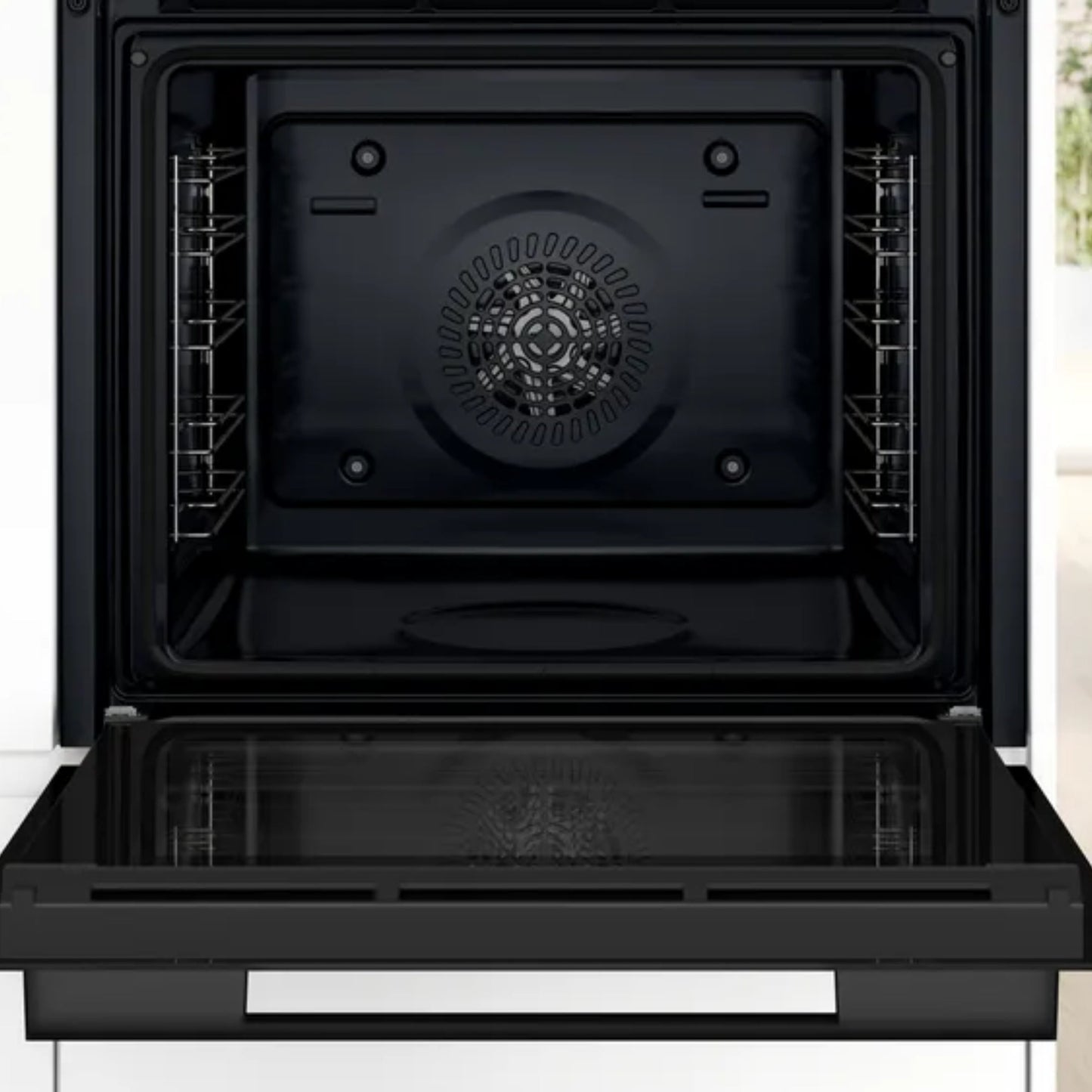Bosch Built In Oven HUA717BA0I + Bosch Built-In Microwave Series 6 BEL554MB0I
