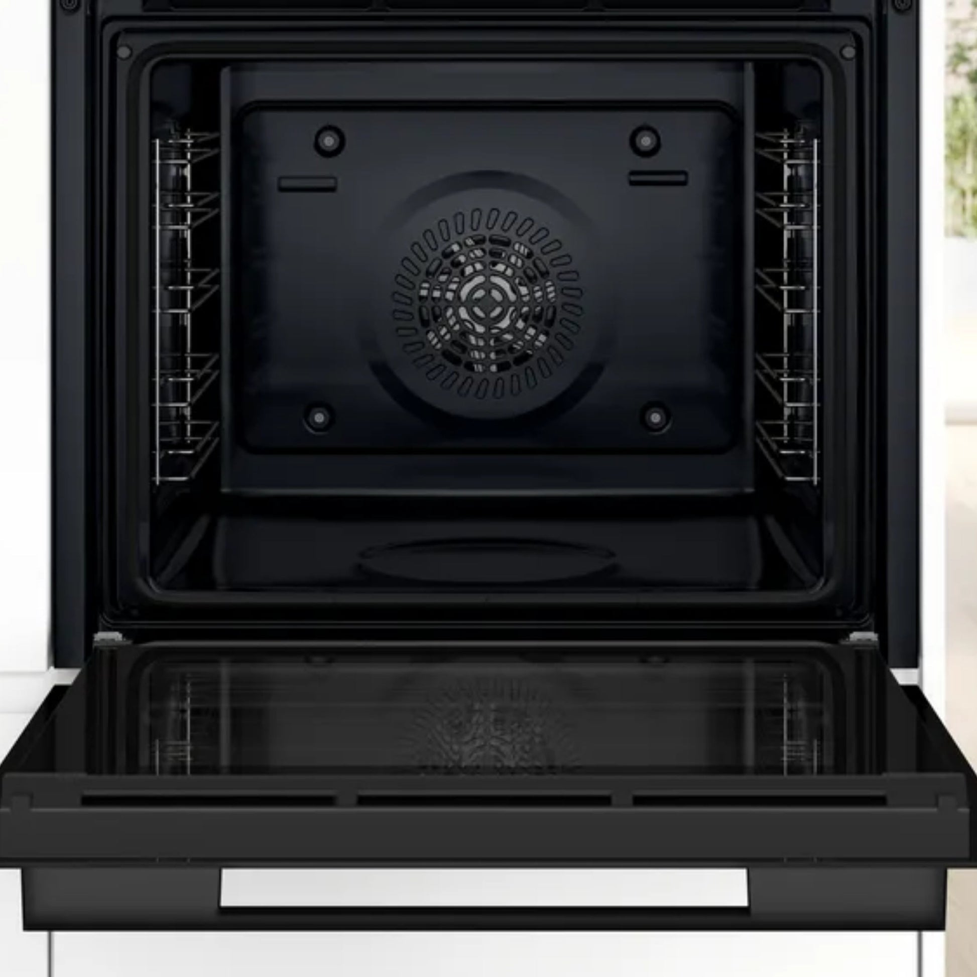 Bosch Built In Oven HUA717BA0I + Bosch Built-In Microwave Series 6 BEL554MB0I
