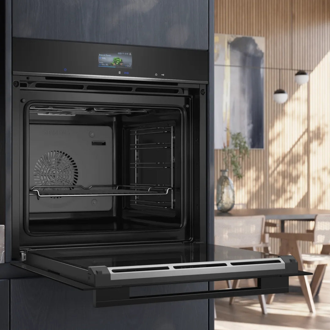 Siemens Built In Oven iQ700 HB736G1B1 + Siemens Built-In Microwave IQ700 Series BF722L1B1I