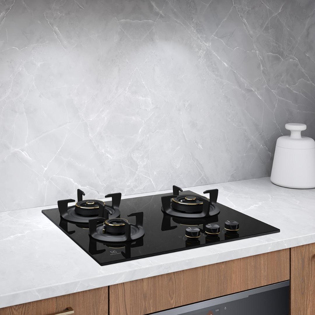 Electrolux 60 cm 3 Burner Hob UltimateTaste 300 EHG6330BC