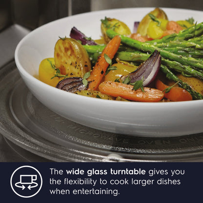 Electrolux Built In Oven With Air Fryer UltimateTaste 500 KOIGH00KA2 + Electrolux Built-In Microwave UltimateTaste 500 EMSB25XG
