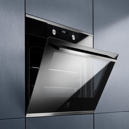 Electrolux Built In Oven with Steam Assist UltimateTaste 500 KODDP71XA + Electrolux Built-In Convection Microwave UltimateTaste 700 EMSB25XC
