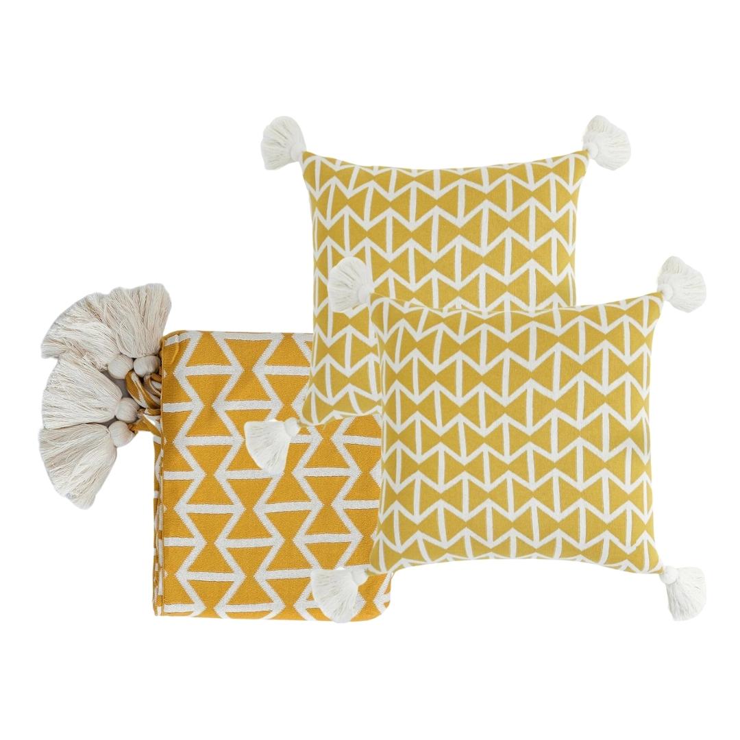 Beatrice Twanty Olive & Natural Throw & Cushion Cover Set (18 in x 18 in)