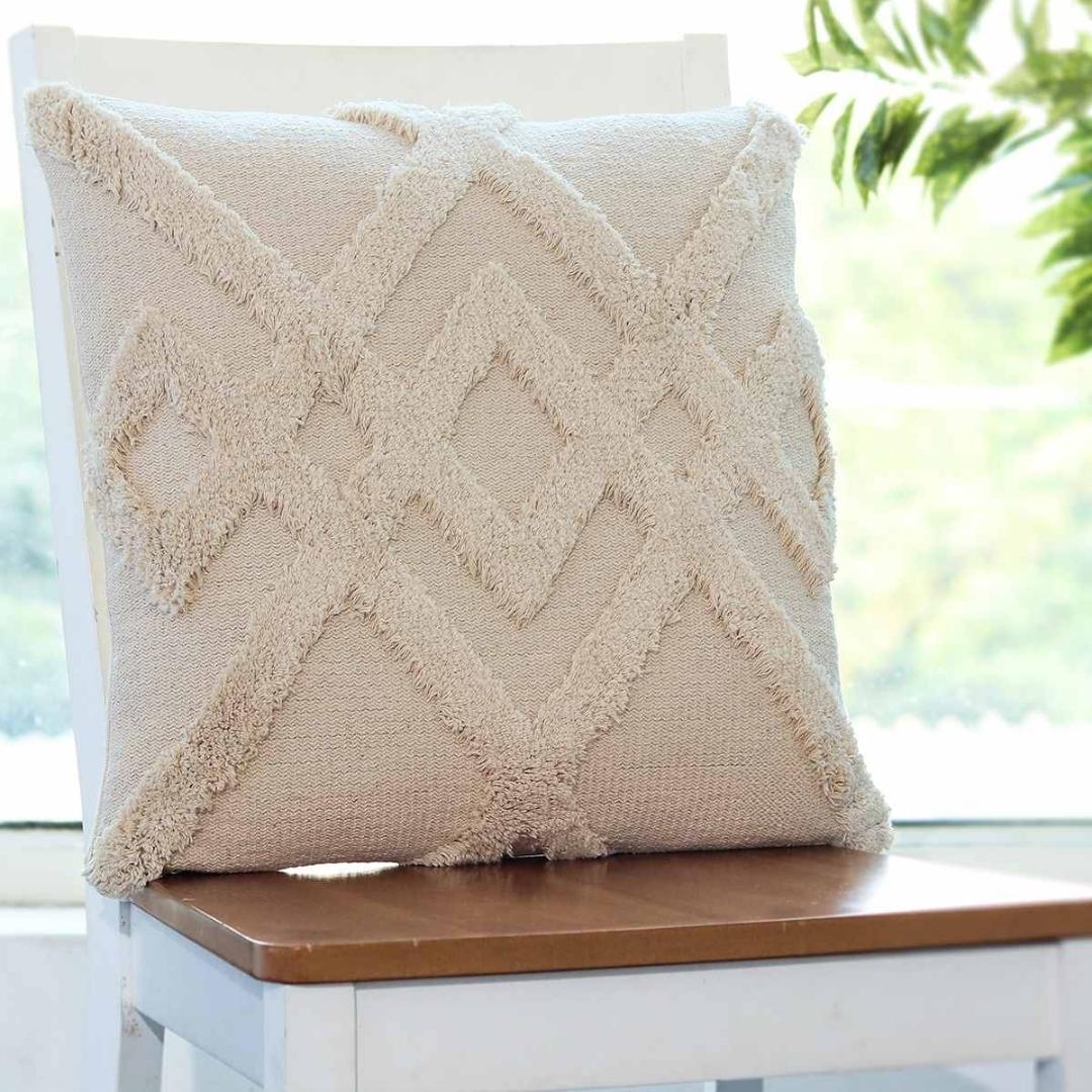 Bermuda Natural Cotton Knitted Decorative Cushion Cover (18 in x 18 in)