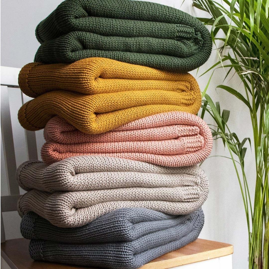 Chunky Jersey Coral Cotton Knitted Throw Blanket (50 in x 60 in)
