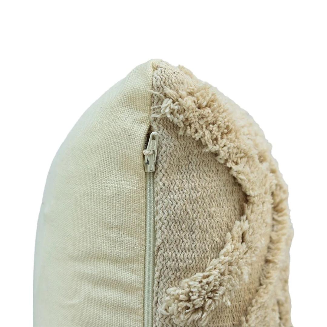 Ollie Natural Cotton Knitted Decorative Cushion Cover (18 in x 18 in)