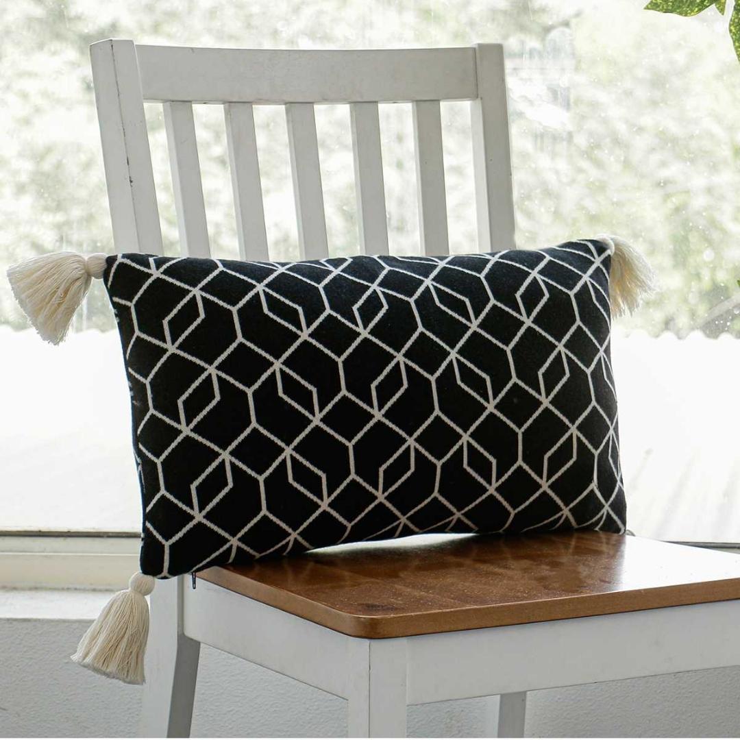 Trellis Black Base & Natural Cotton Knitted Decorative Cushion Cover (12 in x 20 in)